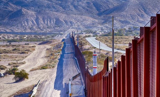 border wall between U.S. and Mexico